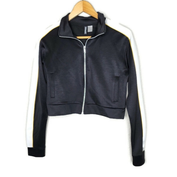 H&M Divided Cropped Track Jacket in Black Size M - Picture 2 of 10